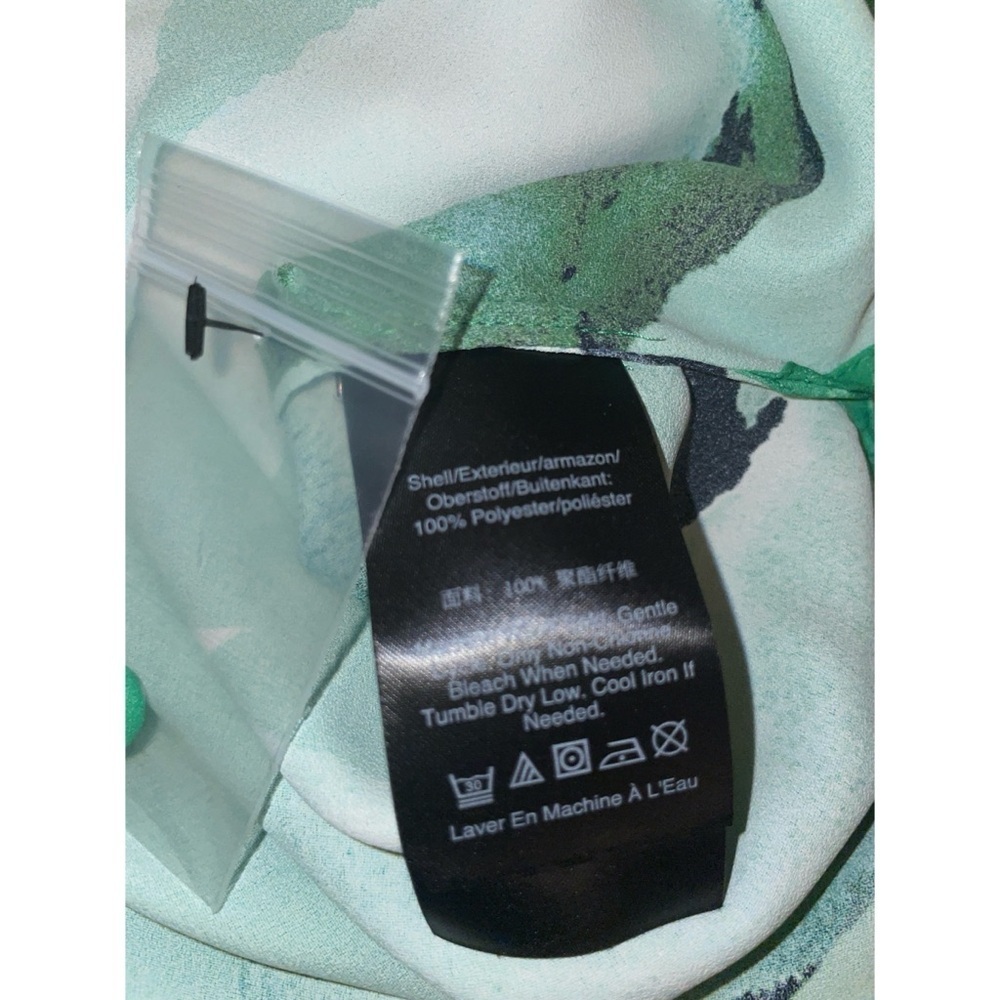 Halston Sleeveless Halter Neck Blouse - Picture 7 of 8